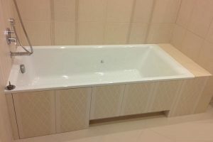 Установка акриловой ванны в Твери